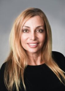 Veronica “Ronnie” Quattrini, DNP, MS, FNP-BC, FAANP